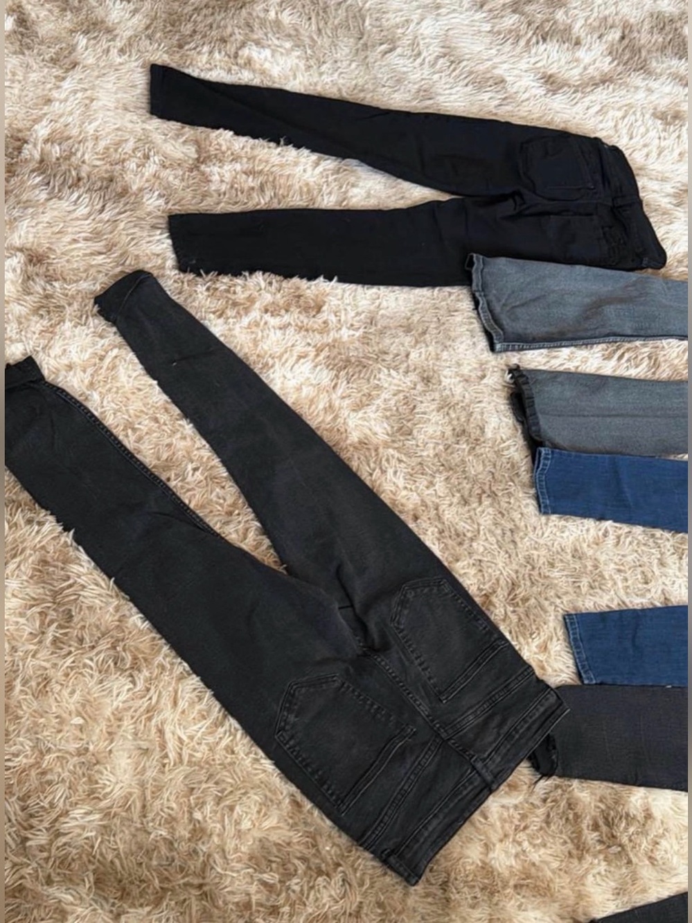 JEANS (bundle) - Picture 9 of 10